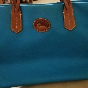 Dooney & bourke